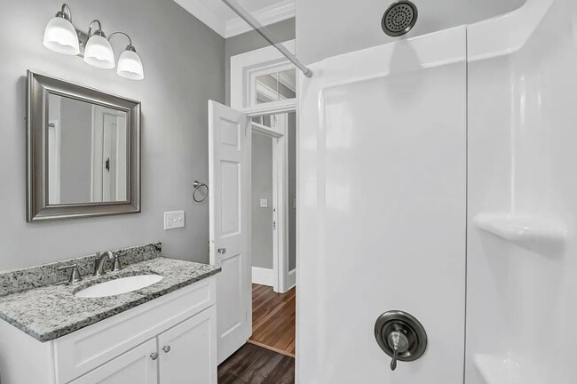 Building Photo - Beautifully renovated and repurposed house