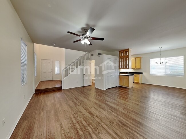 Building Photo - 8739 E Keats Ave