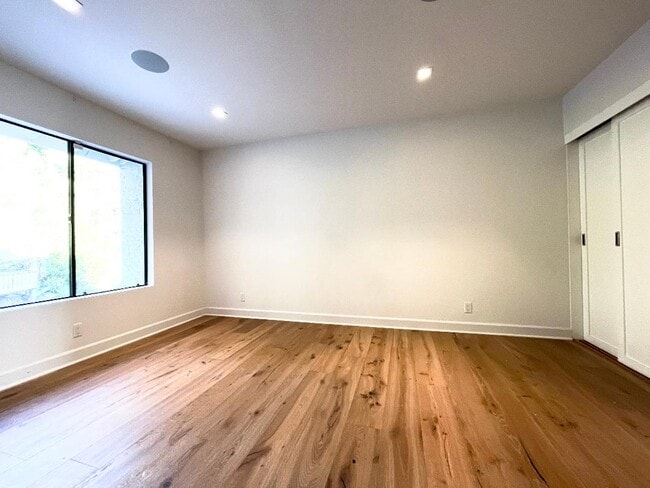 Building Photo - 1545 S Monte Viento St