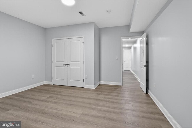 Building Photo - 523 N 11th St