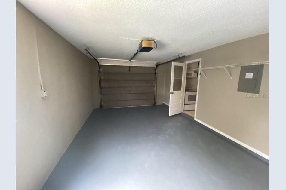 Building Photo - 4951 Elkner St