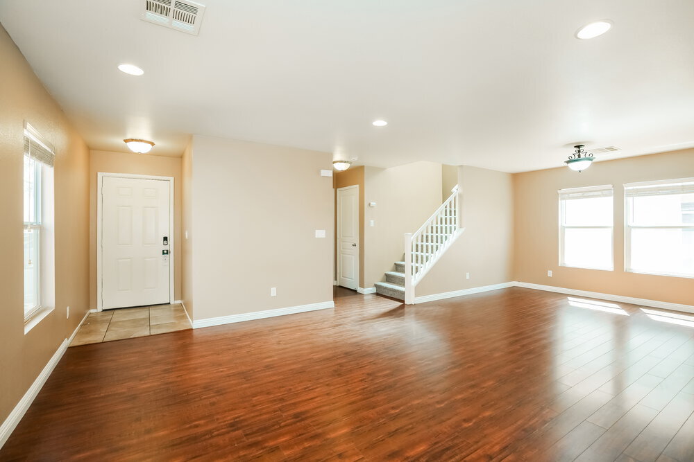 Building Photo - 9434 W Blooming Grove Ave