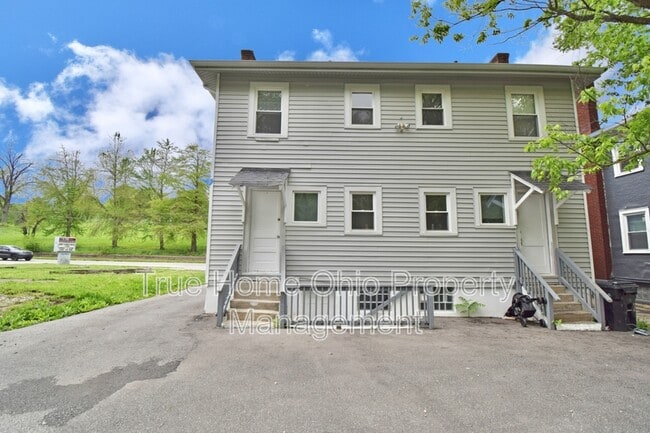Building Photo - 3762 Vine St