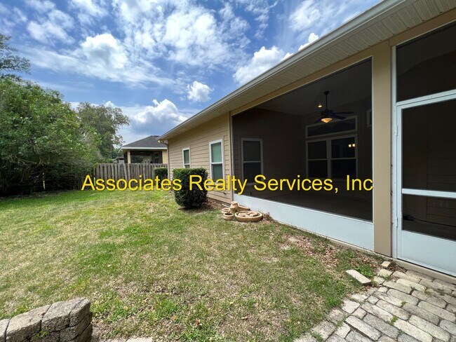 Building Photo - GORGEOUS Home in Garison Way!