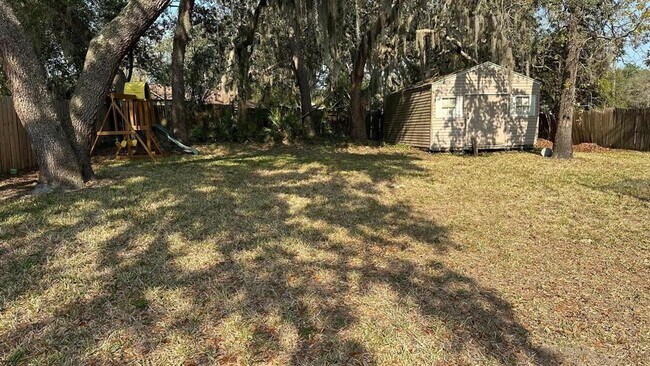 Building Photo - 102 Winding Ridge Dr