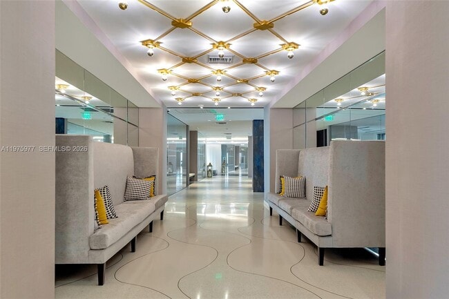 Building Photo - 9 Island Ave