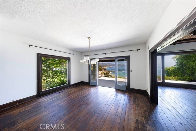 Building Photo - 1051 Marine Dr