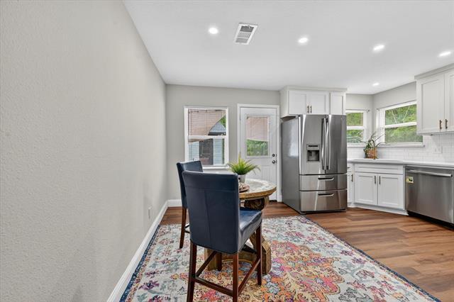 Building Photo - 3513 Sheridon Dr