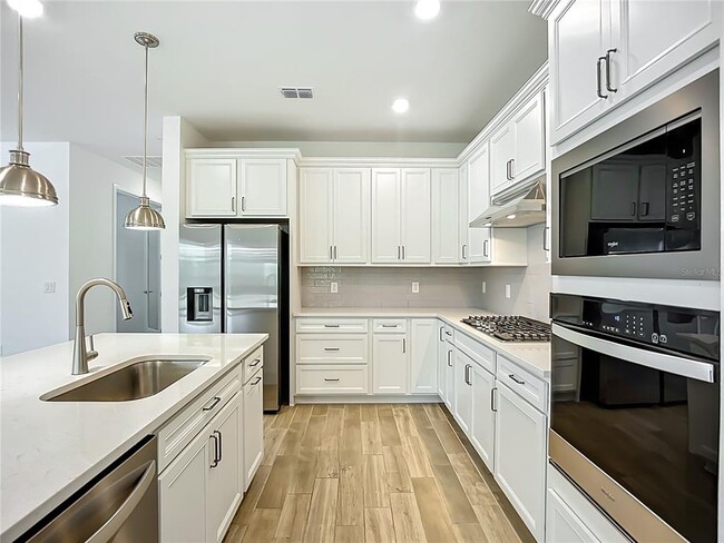 Building Photo - 10005 Patterson Wy