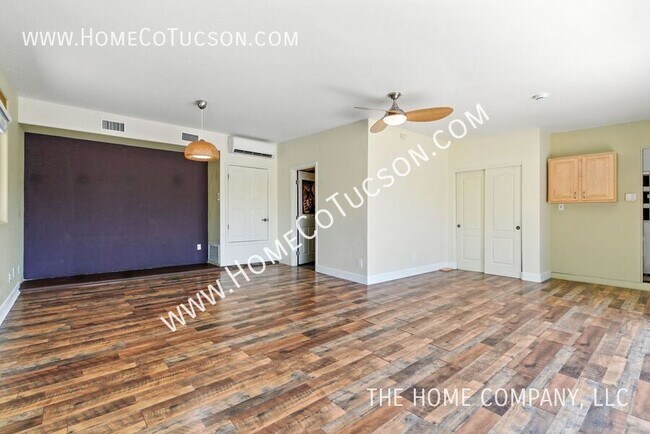 Building Photo - 1921 S Doubletree Ln