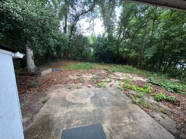 Building Photo - 1444 Waccamaw Dr