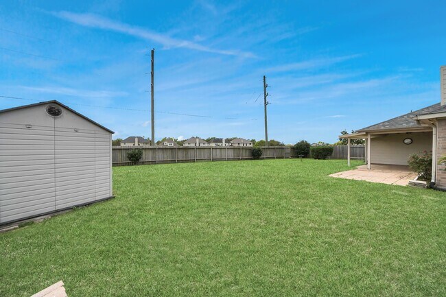 Building Photo - 7730 Trail Hollow