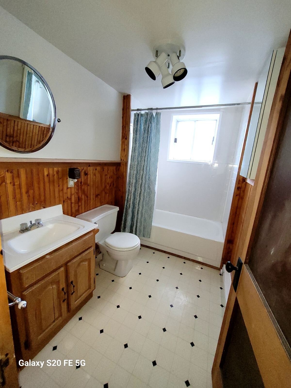 Building Photo - 47 Pleasure Dr