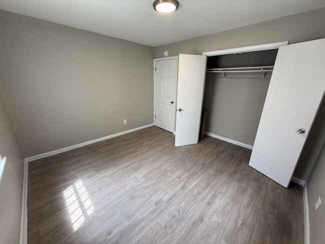 Building Photo - 1351 Austin St