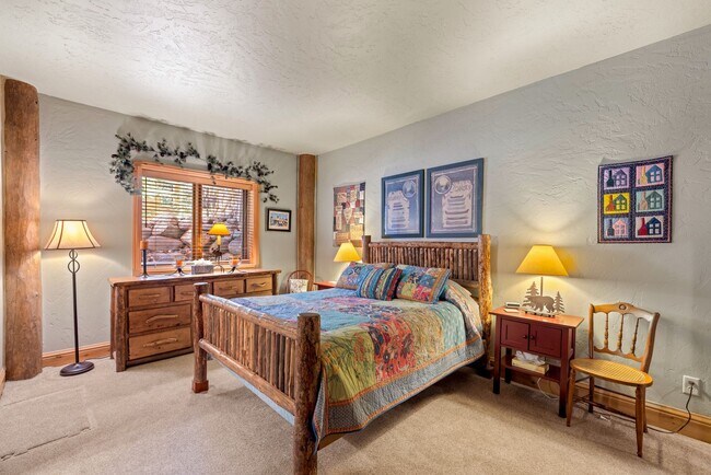 Building Photo - New to the market!  Log home in Frisco!  L...