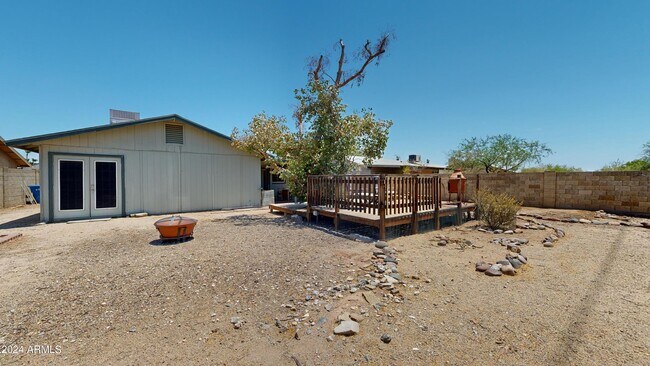 Building Photo - 11020 S Mandan St