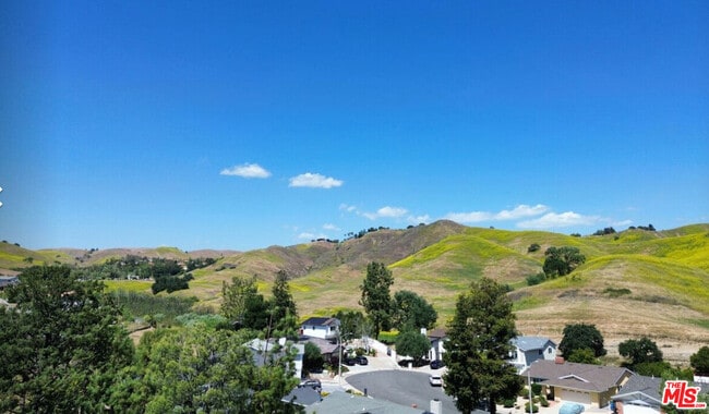 Building Photo - 26065 Redbluff Dr