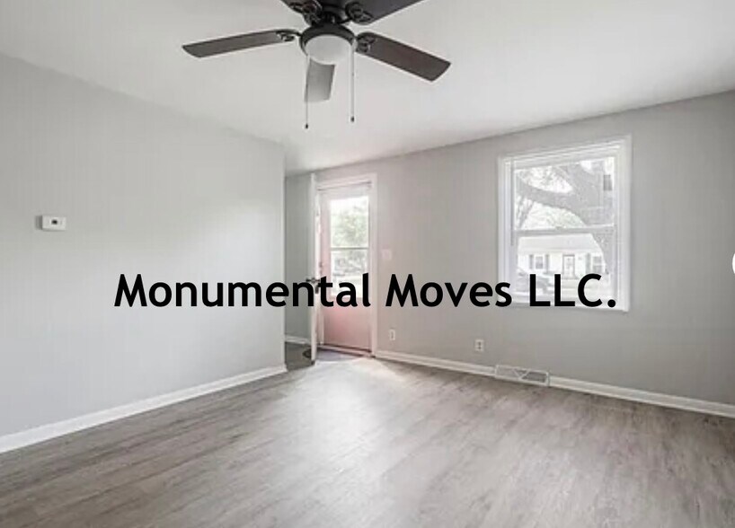 Building Photo - 1808 Woodbine Dr