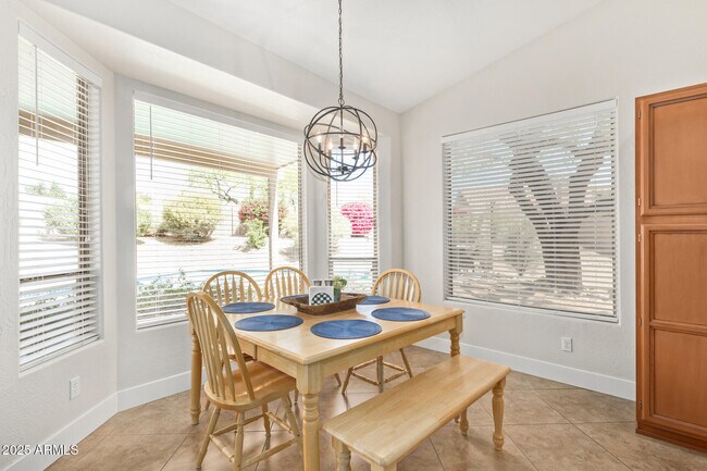 Building Photo - 9716 E Janice Way