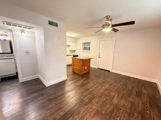 Building Photo - 5928 Fletcher Ave