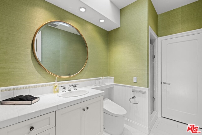 Building Photo - 2305 Canyonback Rd