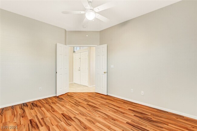 Building Photo - 8325 Jo Marcy Dr