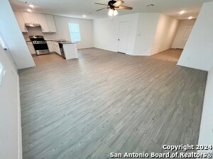 Building Photo - 736 Bullsnake Trl
