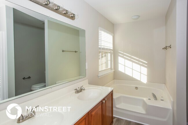 Building Photo - 12212 Notchwood Ct