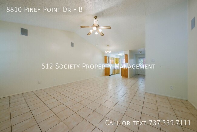 Building Photo - 8810 Piney Point Dr