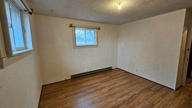 Building Photo - Farm House in Arlee