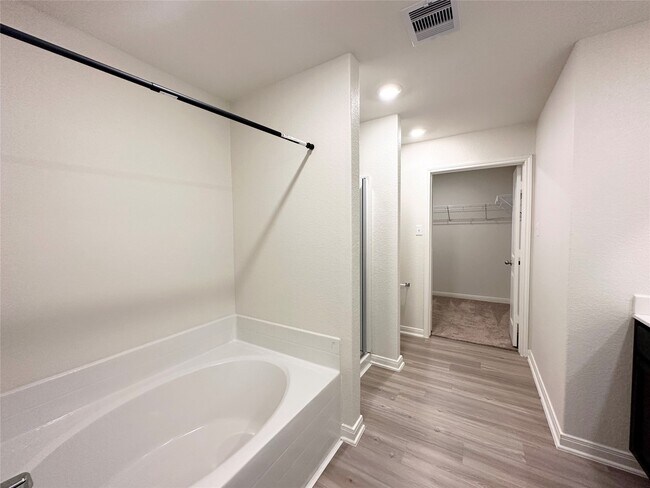 Building Photo - 20742 Nala Bear Dr