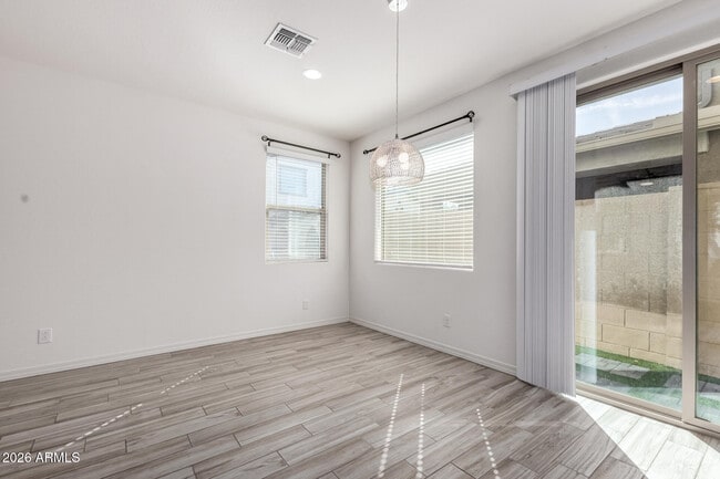 Building Photo - 1712 S 82nd Pl