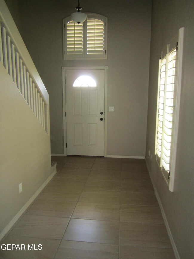 Building Photo - 477 Prime Desert Dr