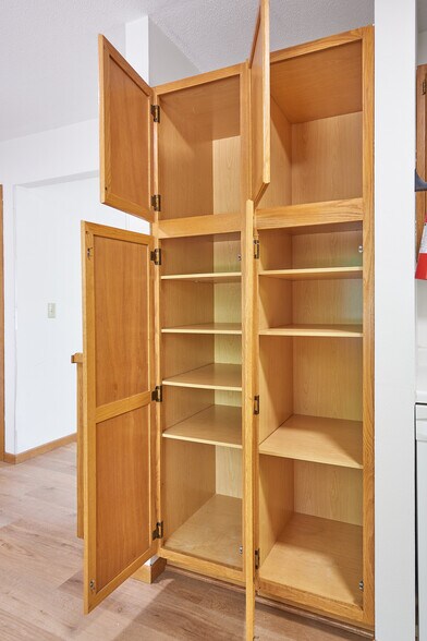 Kitchen - 1353 15th Ave S