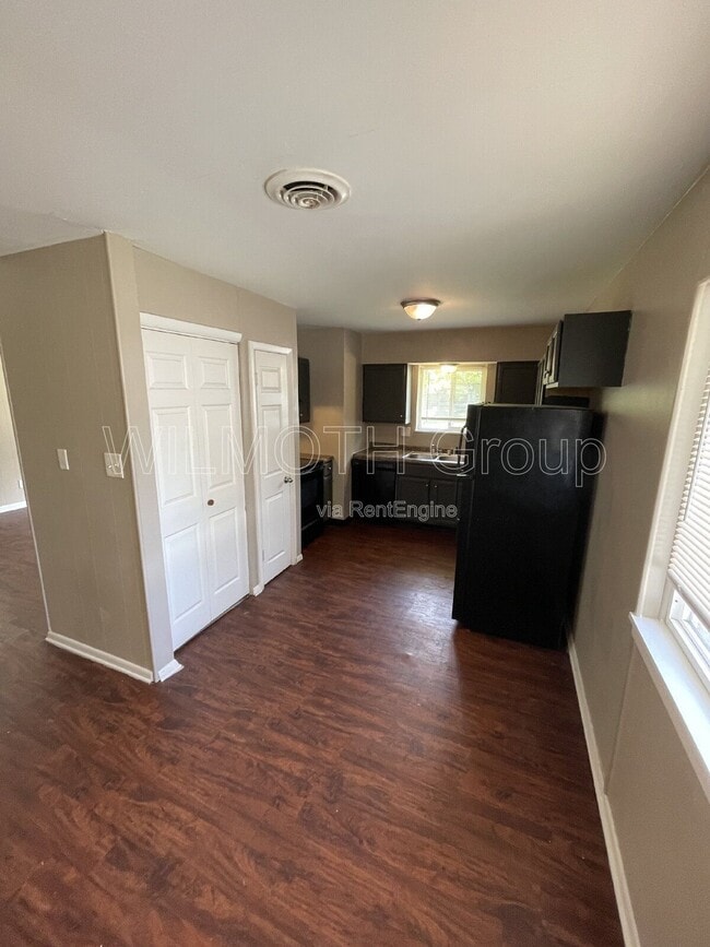Building Photo - 4131 N Edmondson Ave