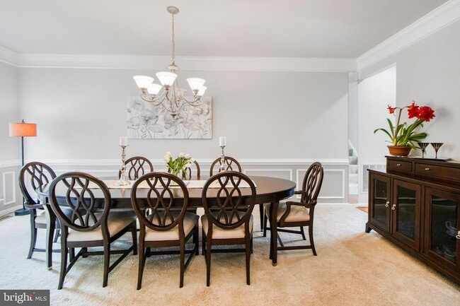 Building Photo - 115 Richard Dr SE