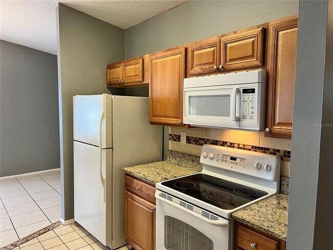 Building Photo - 1212 Piney Branch Cir