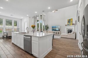 Building Photo - 24948 Resort Pkwy