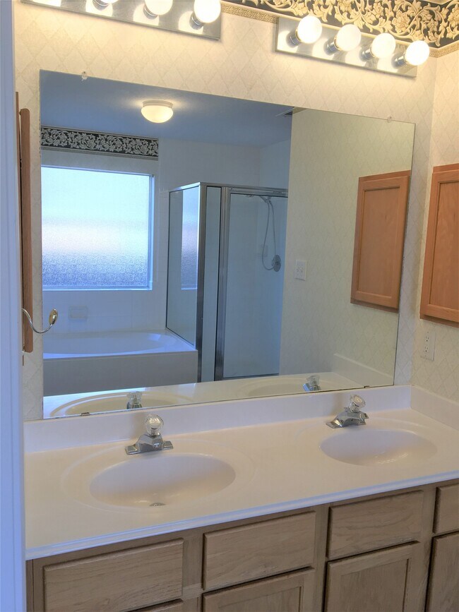 Building Photo - 7510 Danehill Dr