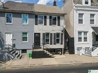 Building Photo - 841 Jackson St