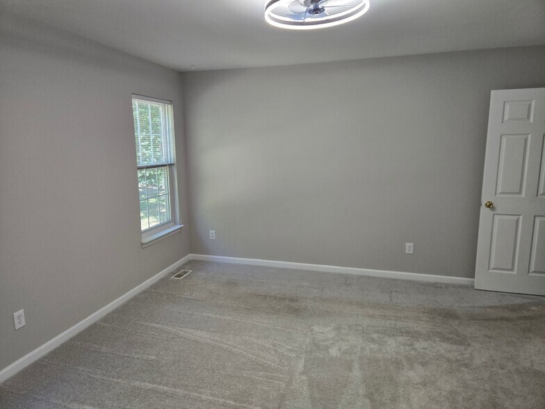 Building Photo - 108 Woodstork Cove Rd