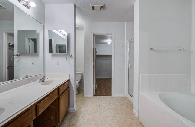 Building Photo - 18119 Dusty Terrace Ln