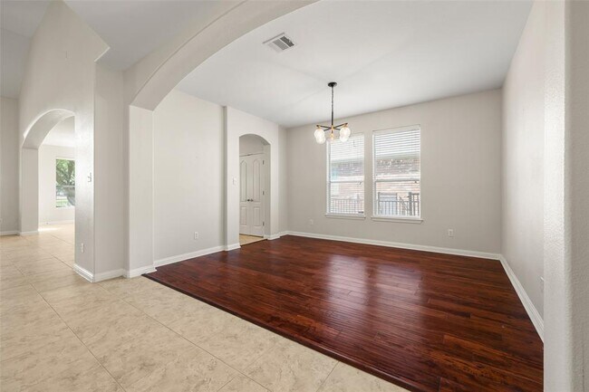 Building Photo - 715 Wood Mesa Ct