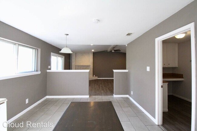 Building Photo - 3 br, 2 bath House - 1904 STARDUST ST