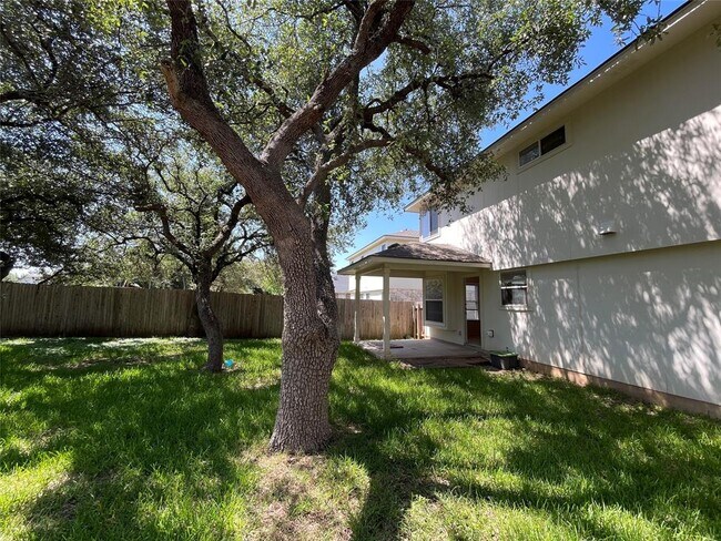 Building Photo - 3830 Castle Rock Cove