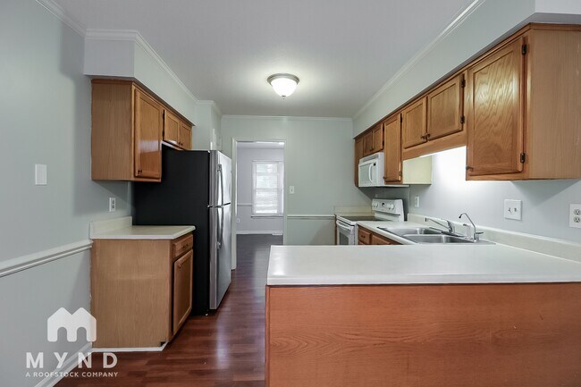 Building Photo - 303 Indian Springs Dr