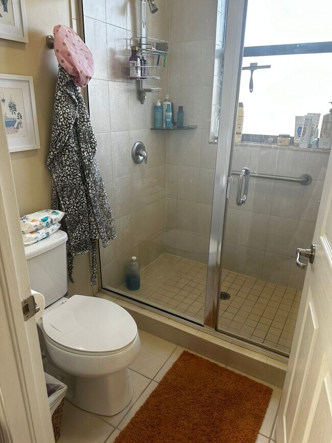 Building Photo - 3397 W 94th Terrace