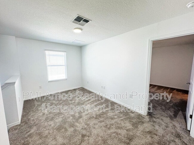 Building Photo - 645 Bell Prairie Cir