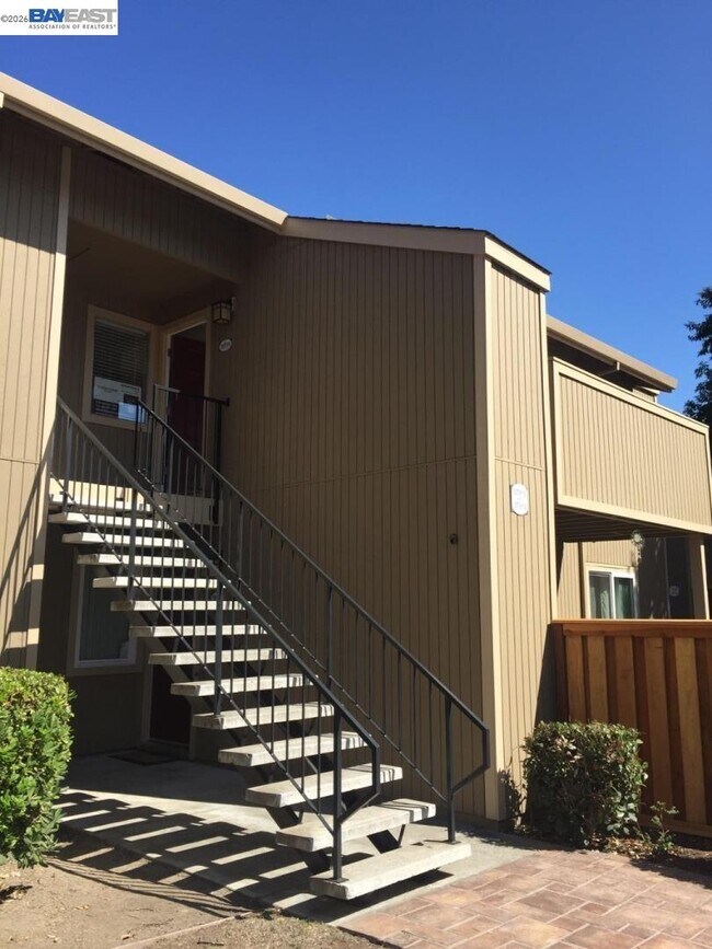 Building Photo - 37315 Sequoia Rd
