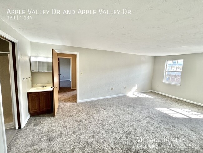 Building Photo - 1114 Apple Valley Dr